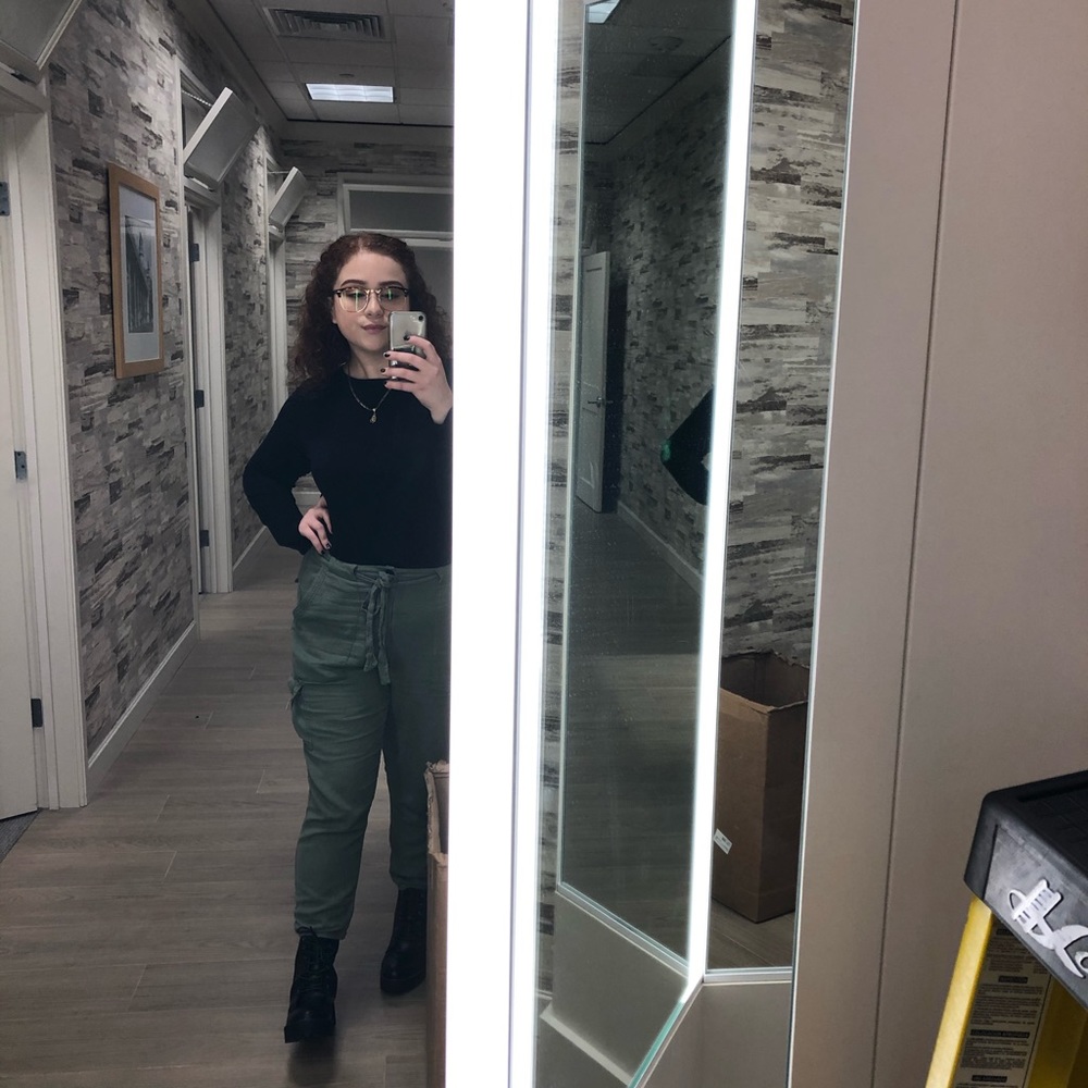 Meet your Posher, Stephanie